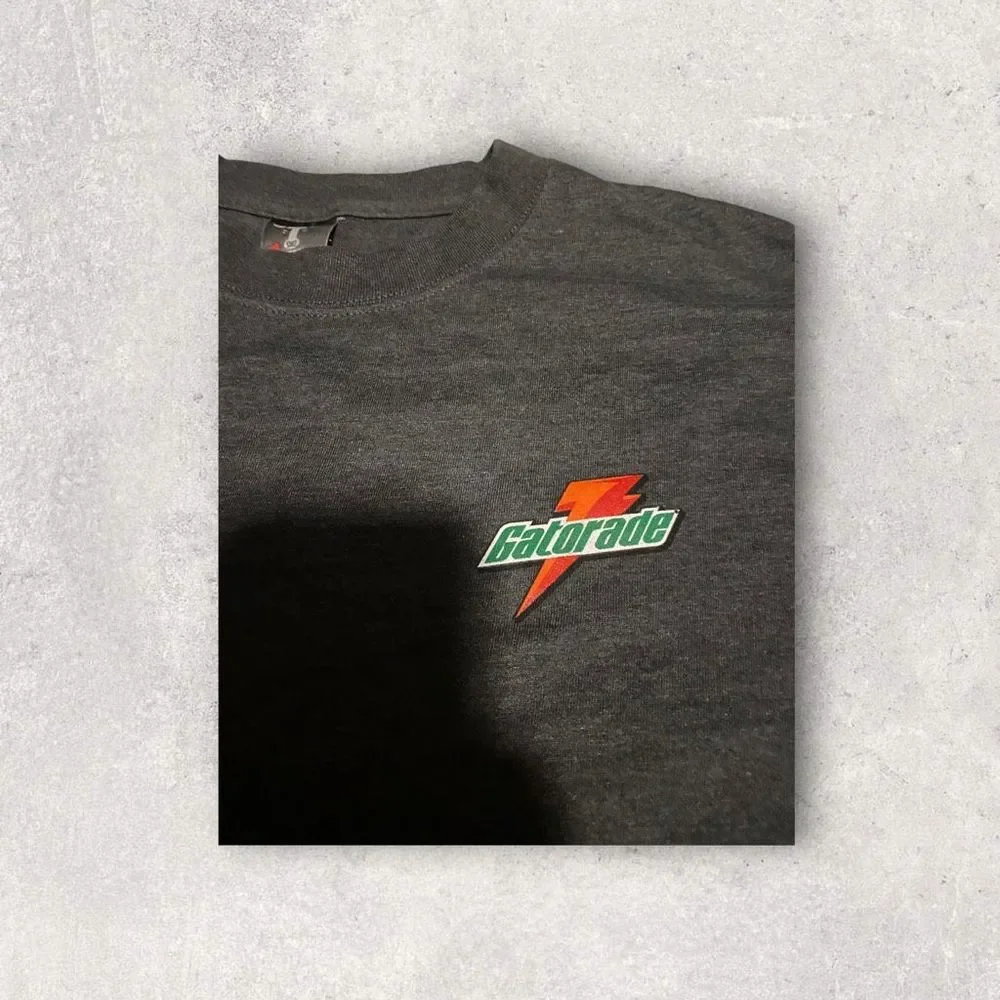 Vintage Gatorade Graphic Thick Gray Hanes T-Shirt Men’s XL - Picture 2 of 4